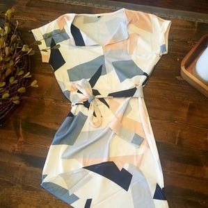 Geometrical shirt dress with tie waist